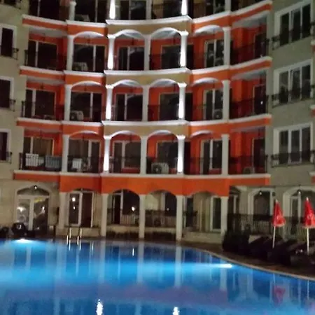 فندق Avenue Deluxe