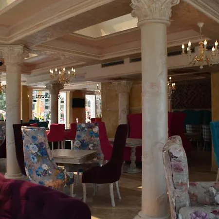 Avenue Deluxe فندق ساني بيتش
