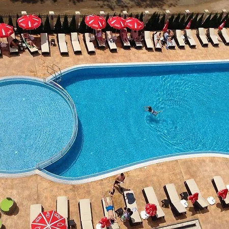 Avenue Deluxe فندق ساني بيتش