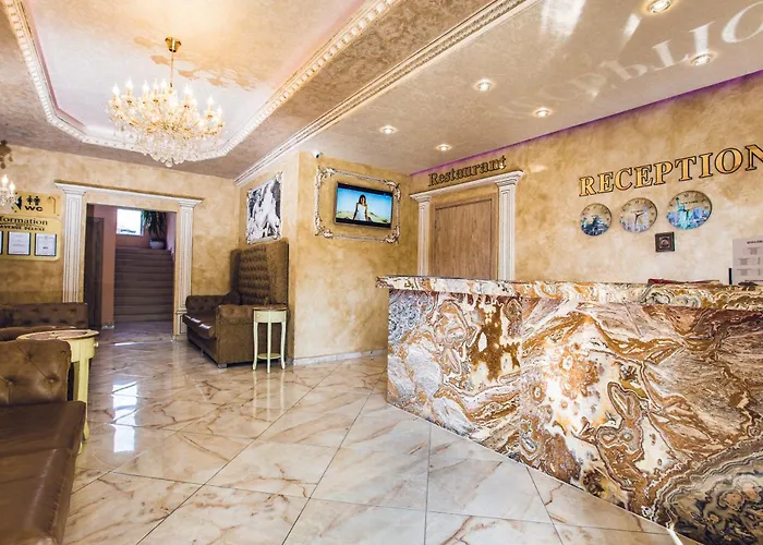 Hotel Avenue Deluxe 4*