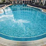авеню делукс Хотел 4*