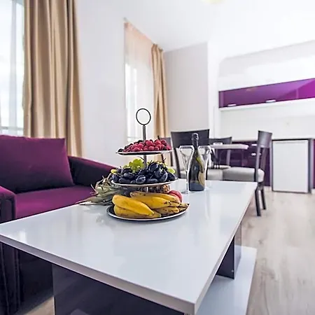 Otel Avenue Deluxe Sunny Beach