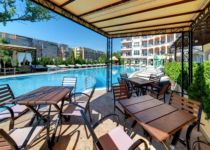 Hotell Avenue Deluxe Slăntjev Brjag