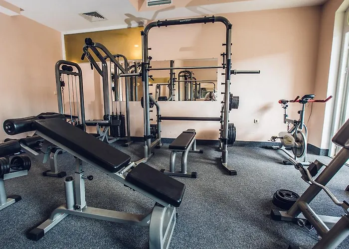 Avenue Deluxe Slăntjev Brjag