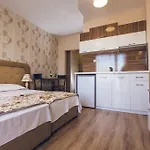 Avenue Deluxe Slantschew brjag