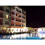 Avenue Deluxe 4*