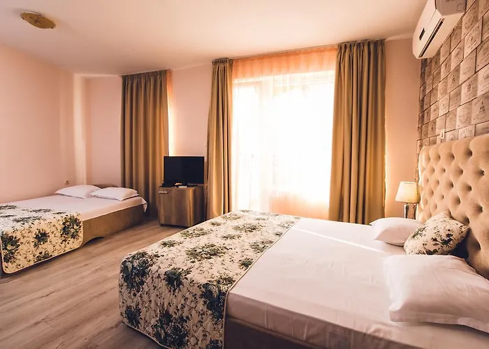 Avenue Deluxe Солнечный берег